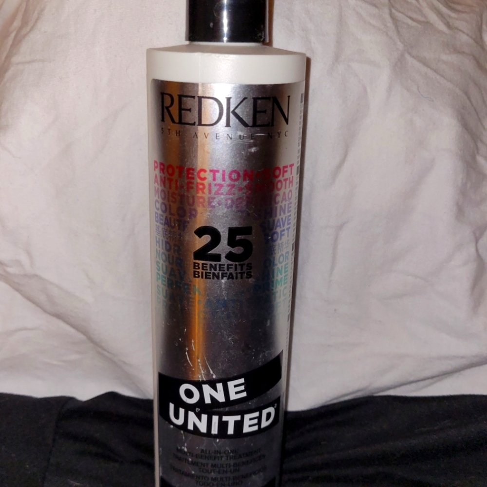 REDKEN ONE UNITED MULTI-BENEFIT HAIR TREATMENT SPRAY